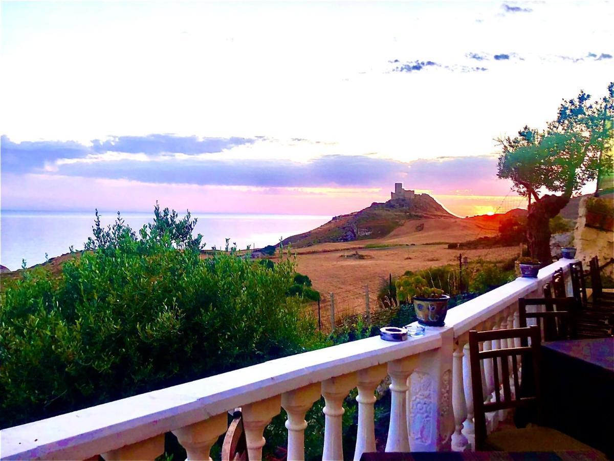 La Collina Sul Mare Bed & Breakfast ปัลมา ดิ มอนเตเคียโร ภายนอก รูปภาพ