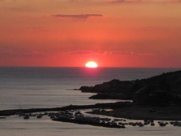 La Collina Sul Mare Bed & Breakfast ปัลมา ดิ มอนเตเคียโร ภายนอก รูปภาพ