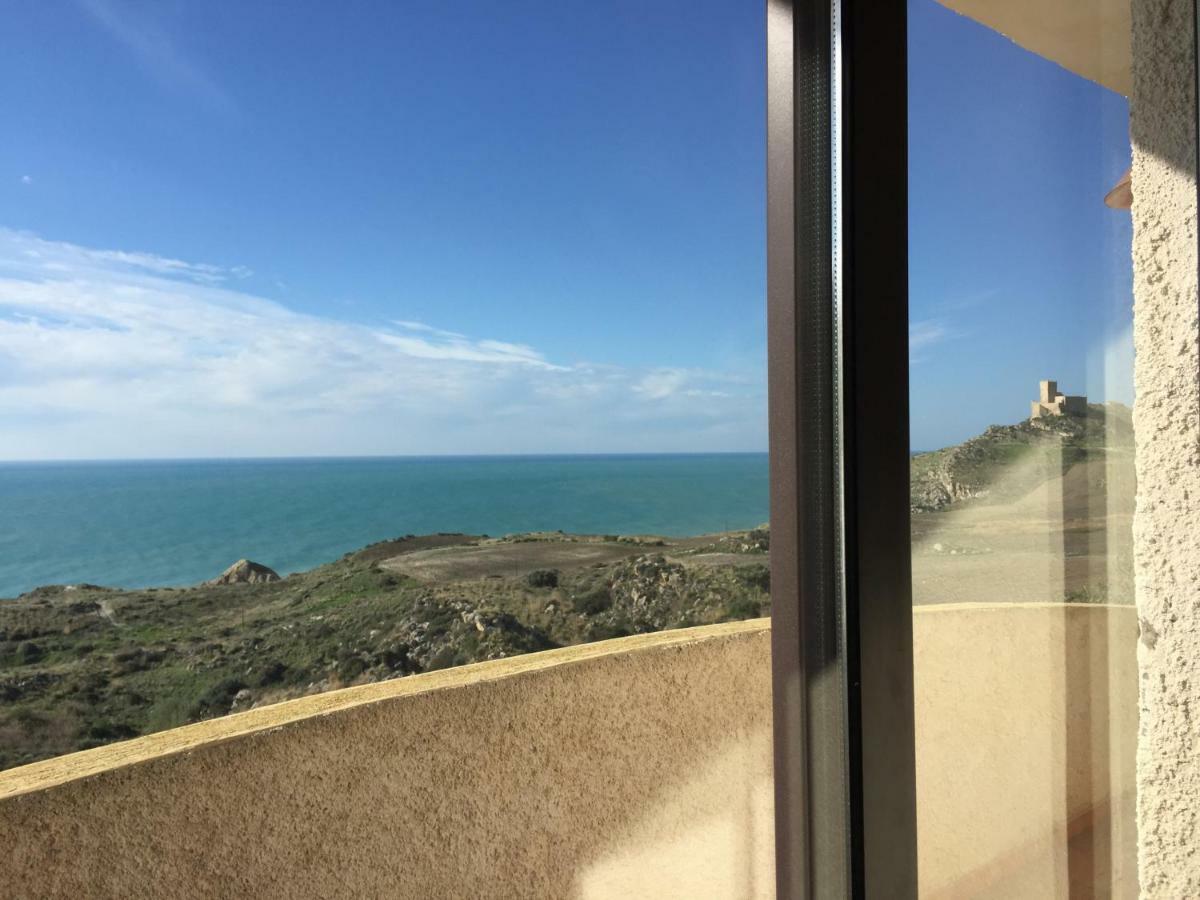 La Collina Sul Mare Bed & Breakfast ปัลมา ดิ มอนเตเคียโร ภายนอก รูปภาพ