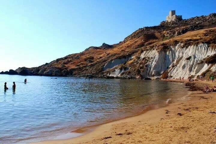 La Collina Sul Mare Bed & Breakfast ปัลมา ดิ มอนเตเคียโร ภายนอก รูปภาพ